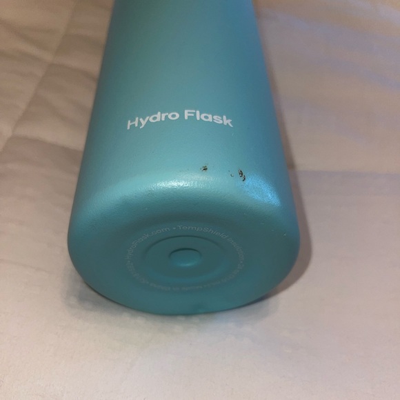 HydroFlasks - Picture 7 of 9